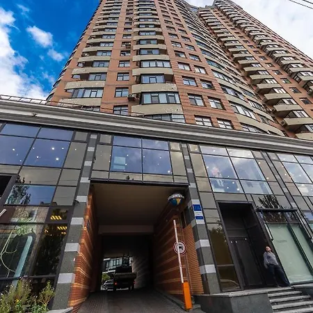 Apartment New Building Near Arena Lesi Ukrainky 7a *